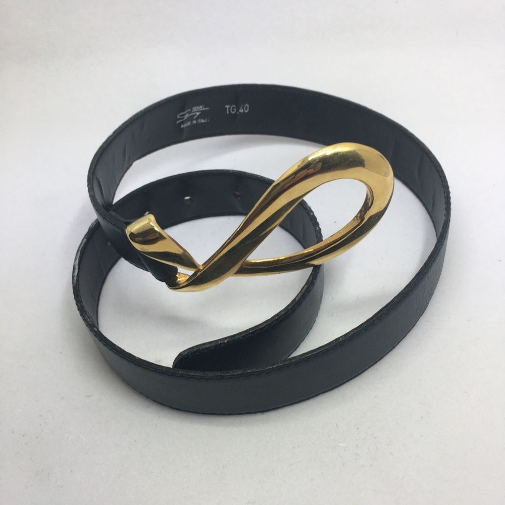 Genny gold toned signature buckle